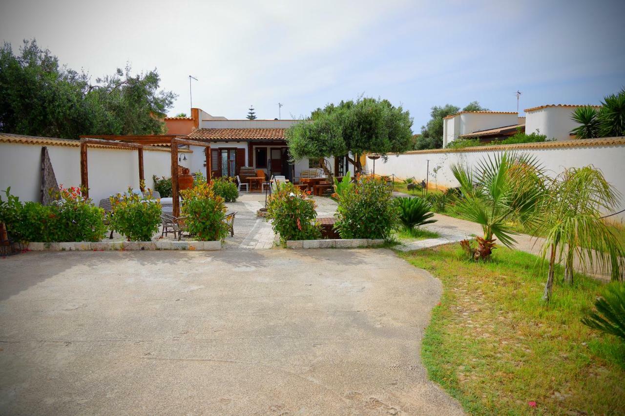 B&B Cloe'S Agrigento Bagian luar foto