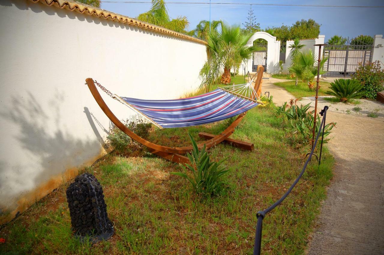 B&B Cloe'S Agrigento Bagian luar foto