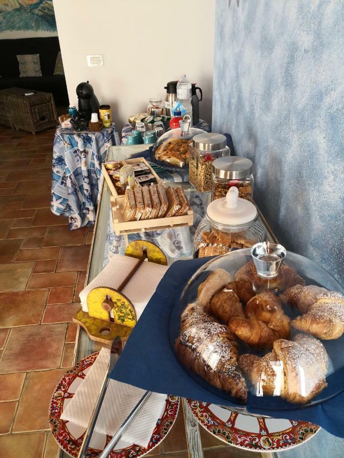 B&B Cloe'S Agrigento Bagian luar foto